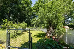 20 Terrace Rd, Wethersfield, CT 06109 - Photo 31