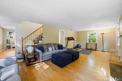 112 Hedgehog Lane, Simsbury, CT 06092 - Photo 9