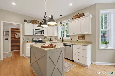 34 Foxglove Circle, Haddam, CT 06441 - Photo 13