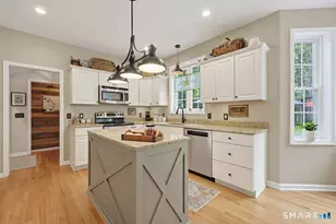 34 Foxglove Cir, Haddam, CT 06441 - Photo 13
