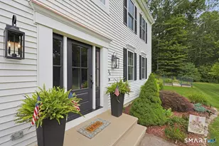 34 Foxglove Cir, Haddam, CT 06441 - Photo 5