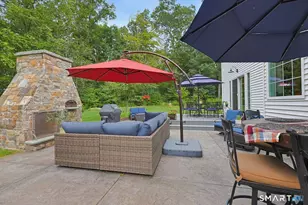 34 Foxglove Cir, Haddam, CT 06441 - Photo 37