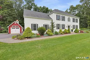 34 Foxglove Cir, Haddam, CT 06441 - Photo 33