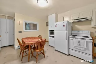 785 Woodruff St, Southington, CT 06489 - Photo 17