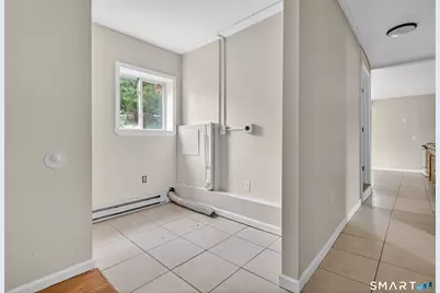 187 Broad Street, Norwich, CT 06360 - Photo 17