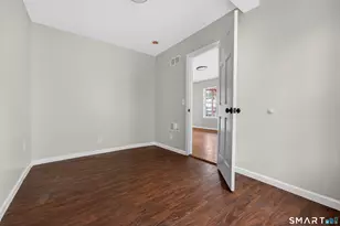 187 Broad St, Norwich, CT 06360 - Photo 5
