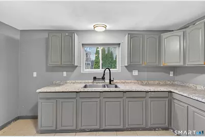 187 Broad Street, Norwich, CT 06360 - Photo 29