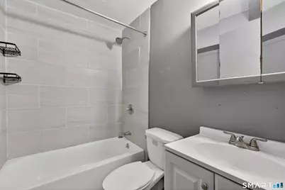 187 Broad Street, Norwich, CT 06360 - Photo 19