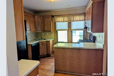 38 Deerfield Street, East Haven, CT 06512 - Photo 13