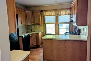 38 Deerfield St, East Haven, CT 06512 - Photo 13