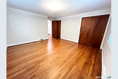 1360 Main Street, Glastonbury, CT 06033 - Photo 17