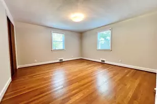 1360 Main St, Glastonbury, CT 06033 - Photo 19