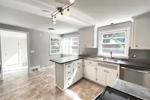 1360 Main St, Glastonbury, CT 06033 - Photo 5