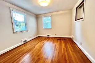 1360 Main St, Glastonbury, CT 06033 - Photo 25