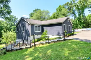 64 E Hunting Ridge Rd, Stamford, CT 06903 - Photo 35