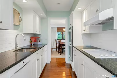 289 New Norwalk Road #23, New Canaan, CT 06840 - Photo 17