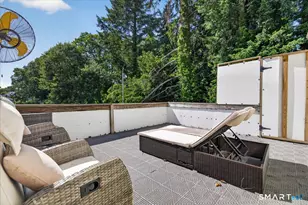440 Evergreen Ave, Hamden, CT 06518 - Photo 23