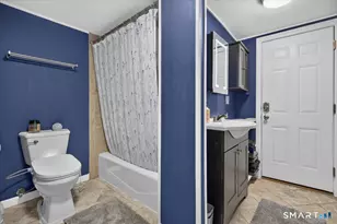 440 Evergreen Ave, Hamden, CT 06518 - Photo 27