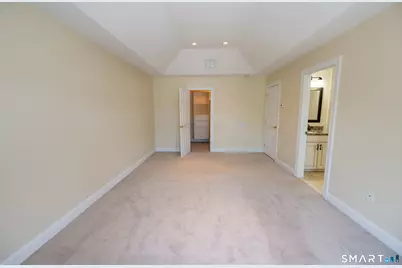 19 Orwich Court #19, Danbury, CT 06810 - Photo 13
