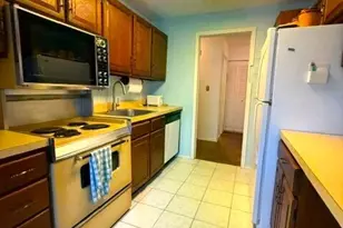 155 Brewster St, Bridgeport, CT 06605 - Photo 11