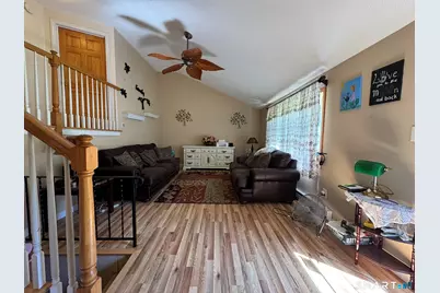 44 Warner Street, Bristol, CT 06010 - Photo 9
