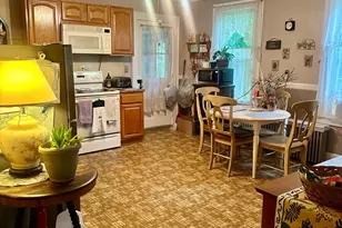 53 Woodland St, Manchester, CT 06042 - Photo 3