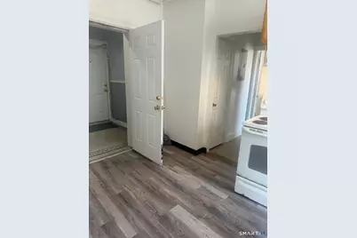 240 William Street #1A, Bridgeport, CT 06608 - Photo 1