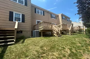5 Deer Run, Bethel, CT 06801 - Photo 5