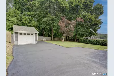 2516 Corbin Avenue, New Britain, CT 06053 - Photo 27