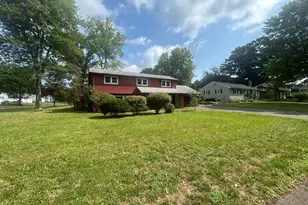 34 Brookside Rd, Newington, CT 06111 - Photo 3