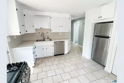 439 Henry Ave Extension, Stratford, CT 06614 - Photo 3