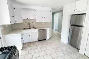 439 Henry Ave Ext, Stratford, CT 06614 - Photo 3