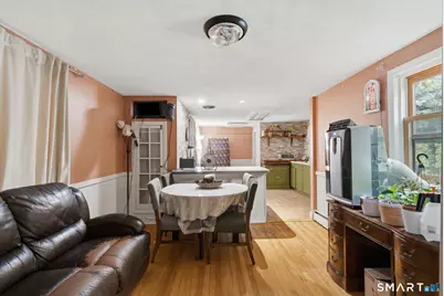 170 Rockwell Avenue, Plainville, CT 06062 - Photo 7