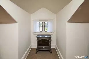 80 Dixon St, Bridgeport, CT 06604 - Photo 33