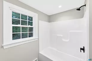 129 Asher Ave, Stonington, CT 06379 - Photo 33