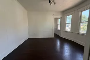 35 Irvington St, New Haven, CT 06513 - Photo 5