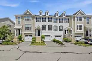 15 Moorland Dr, Danbury, CT 06810 - Photo 1