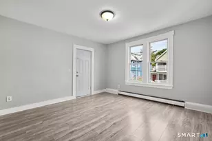 23 Wall St, Waterbury, CT 06705 - Photo 15