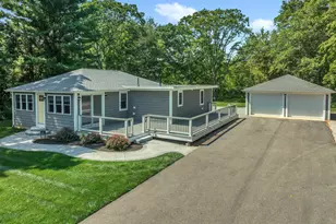 41 Maple St, Stonington, CT 06378 - Photo 1