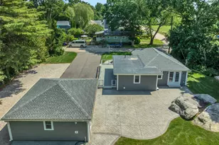 41 Maple St, Stonington, CT 06378 - Photo 5