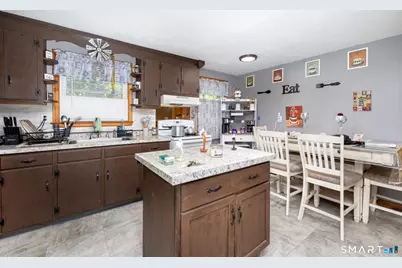 257 Hillside Avenue, Hartford, CT 06106 - Photo 17