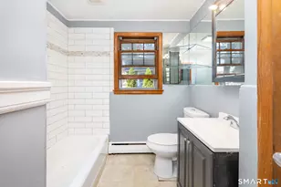 257 Hillside Ave, Hartford, CT 06106 - Photo 15