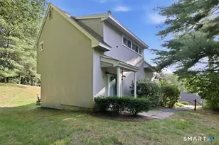 10 Partridge Ct, Simsbury, CT 06070 - Photo 3