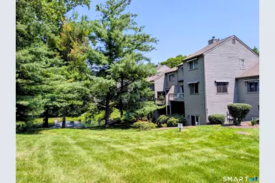 6 Ledgewood Drive #6, Brookfield, CT 06804 - Photo 3