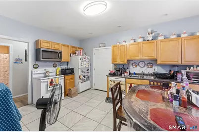 55 Dwight Street, New Britain, CT 06051 - Photo 23