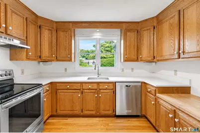 41 Ocean View Avenue, Groton, CT 06355 - Photo 31