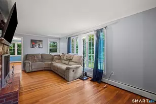 27 Bevin Blvd, East Hampton, CT 06424 - Photo 17