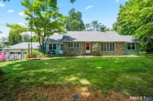27 Bevin Blvd, East Hampton, CT 06424 - Photo 1