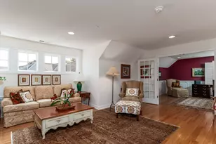 101 Sunrise Hill Cir, Orange, CT 06477 - Photo 31