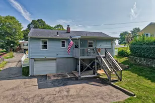 81 Alberta St, Waterbury, CT 06708 - Photo 37